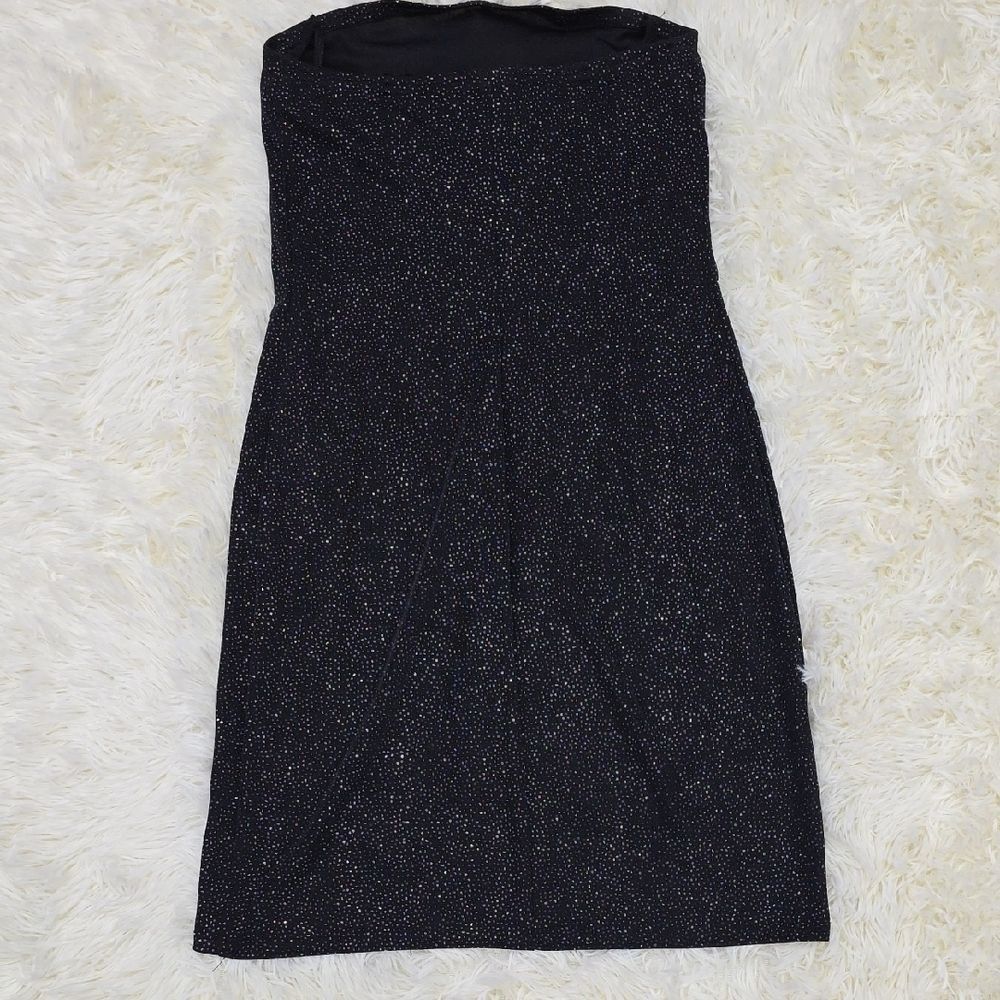 Vintage JUMP Apparel Co. Strapless Black Dress with Elegant Design - Picture 4 of 5